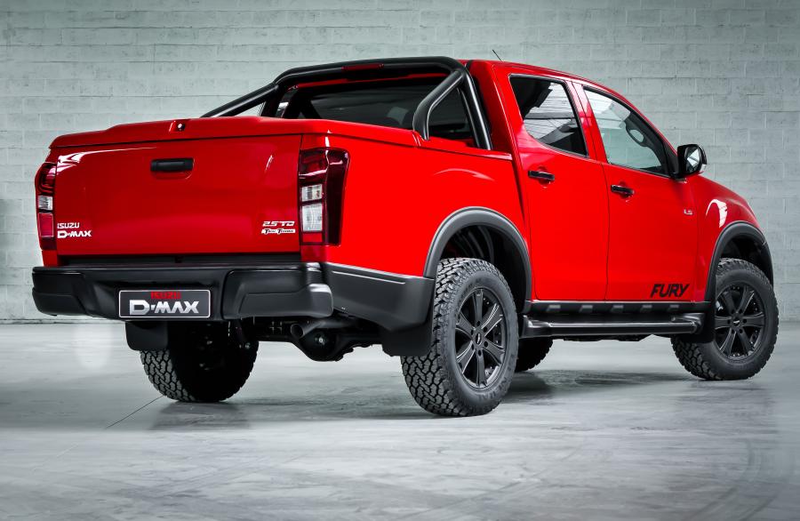  Isuzu D-Max Fury Double Cab 2016 года  (фото 6 из 11)